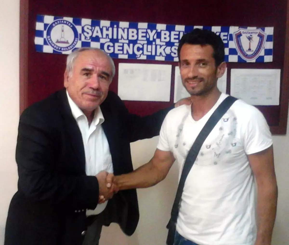 Şahinbey Voleybolda Güçlü Bir Kadro Kuruyor
