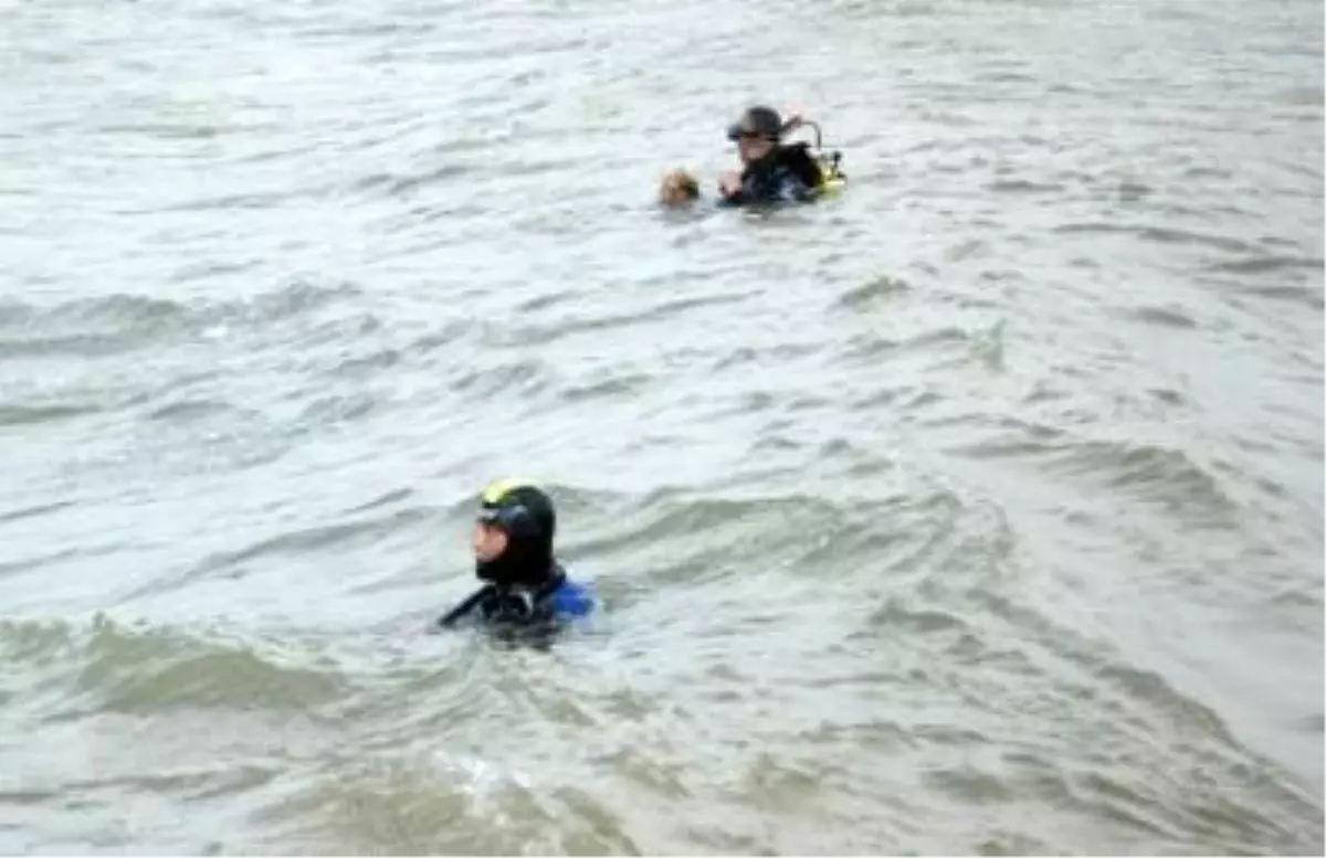 Serinlemek İçin Girdiği Denizde Boğuldu