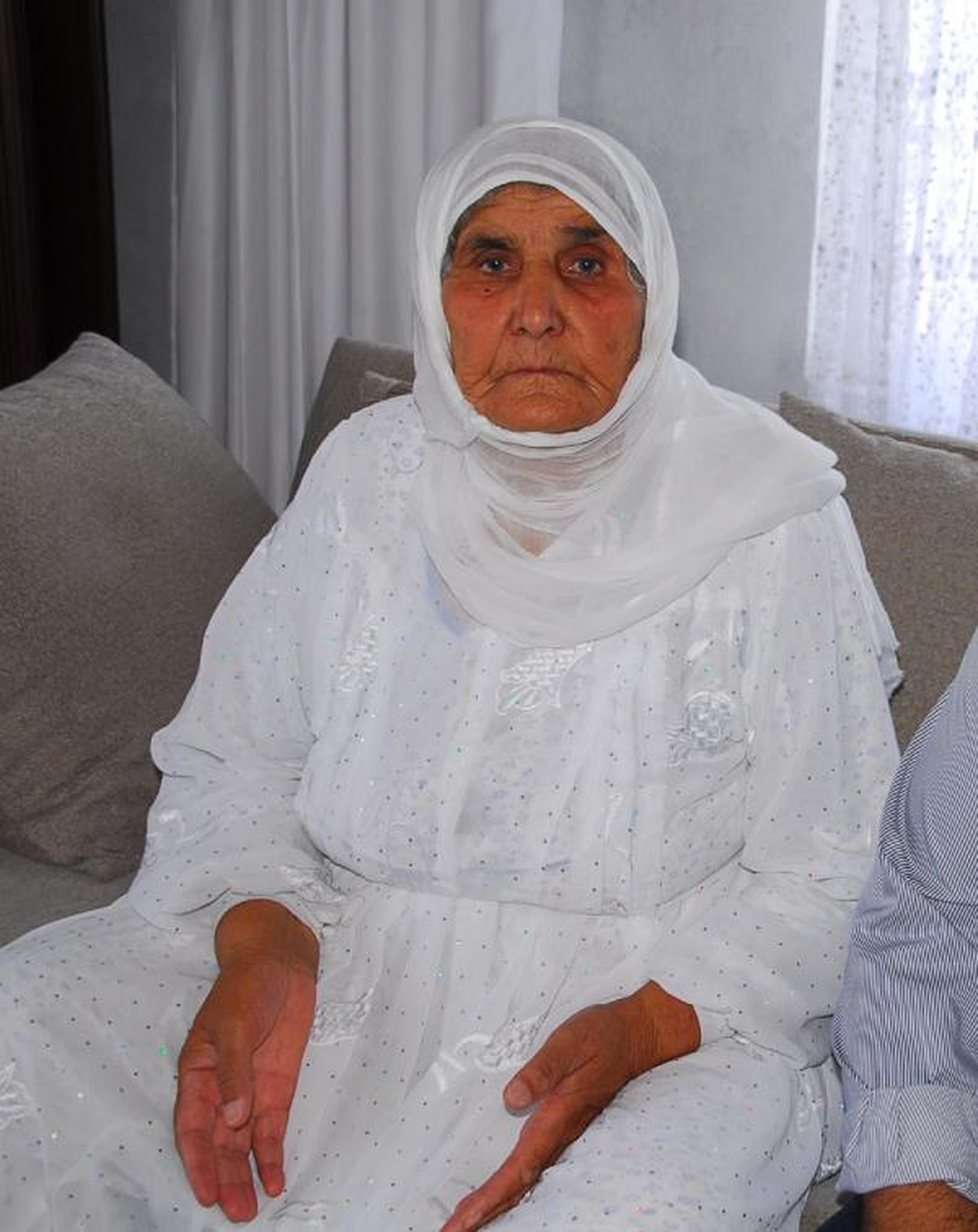 79 Yaşındaki Sitti Şen, Tahliye Edildi (2)