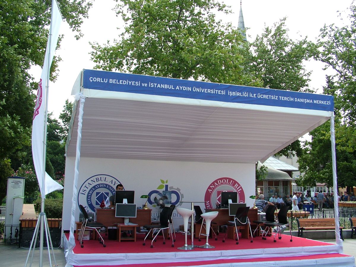 Aydın Üniversitesi\'nden Öğrenciler İçin Tercih Standı