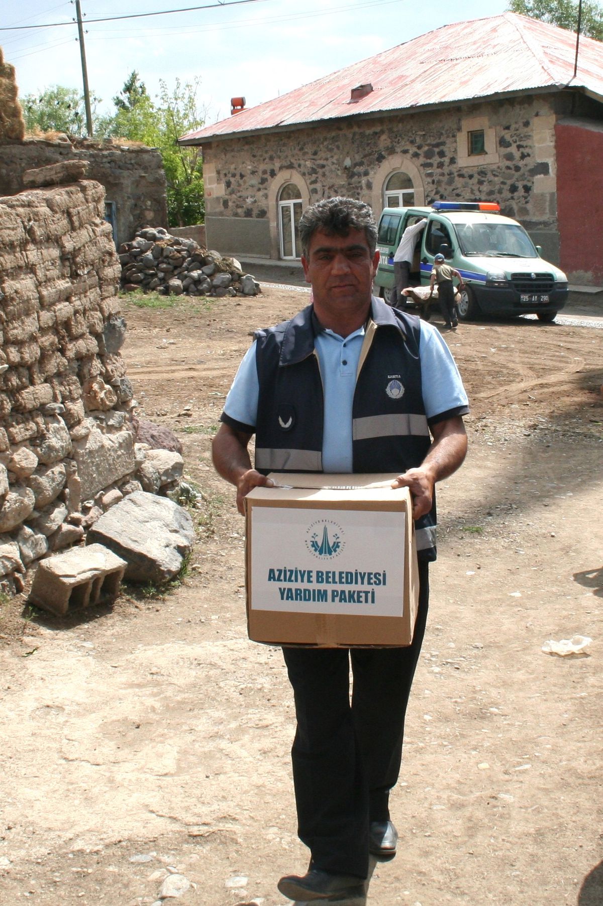 Aziziye\'den Ramazan Yardımı