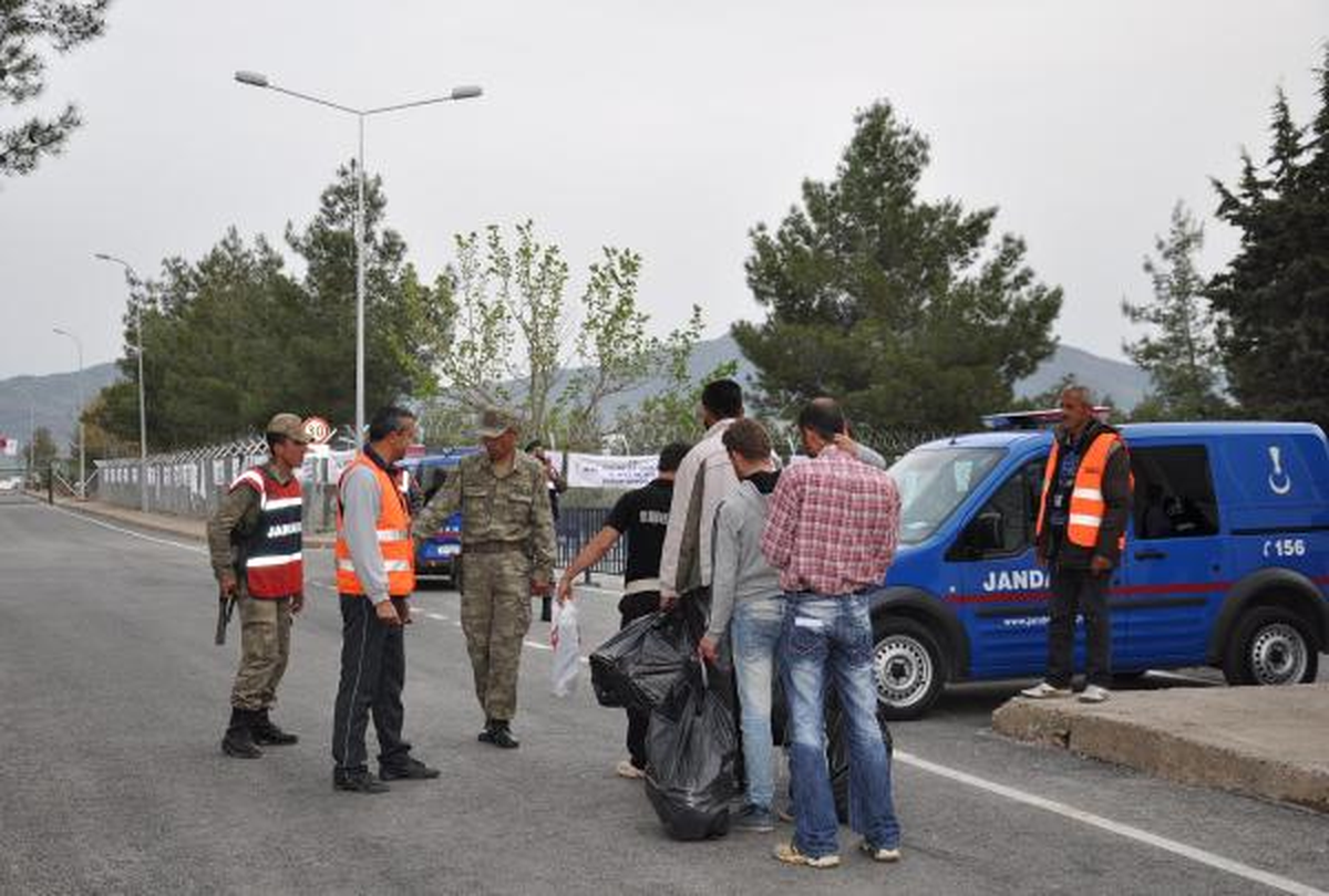 Çadır Kentte Gözaltılar 34\'e Yükseldi