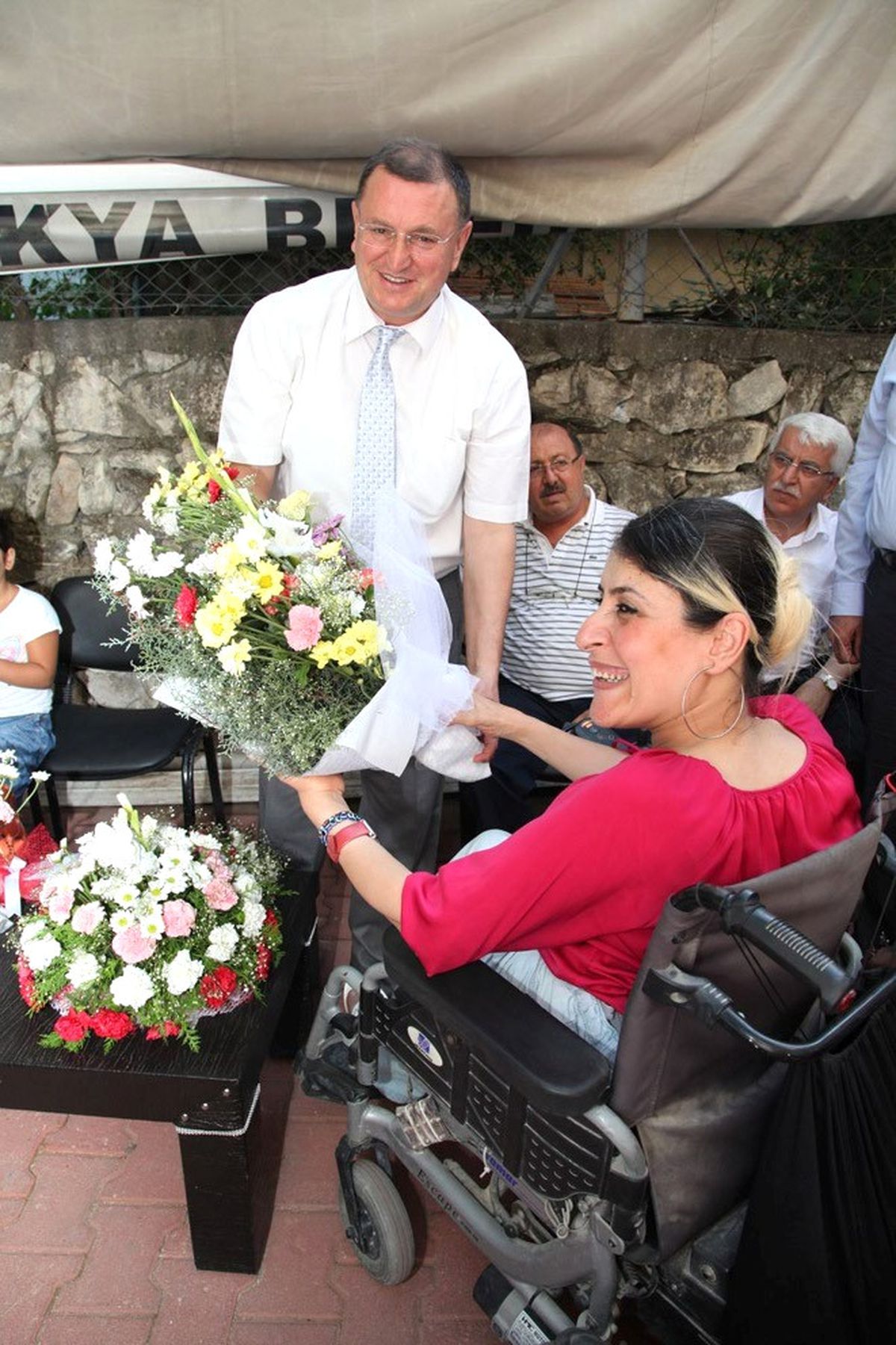 Türkiye Sakatlar Derneği Hatay Şubesini Ziyaret Etti