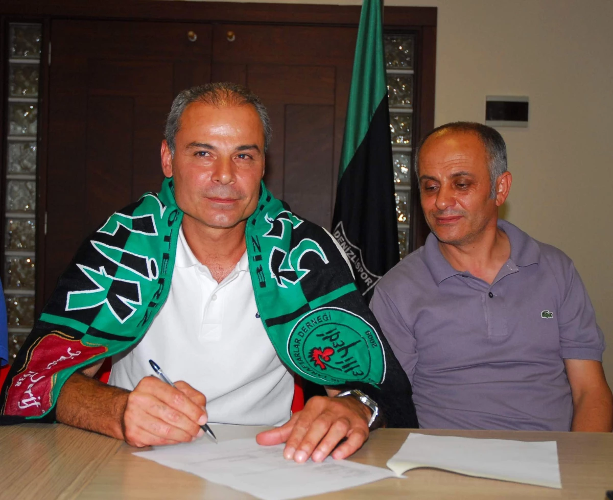 Engin İpekoğlu Denizlispor\'a İmzayı Attı