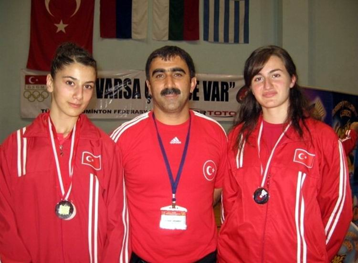Erzincanlı Badmintoncular Dünya Şampiyonası İçin Japonya\'ya Gidiyor