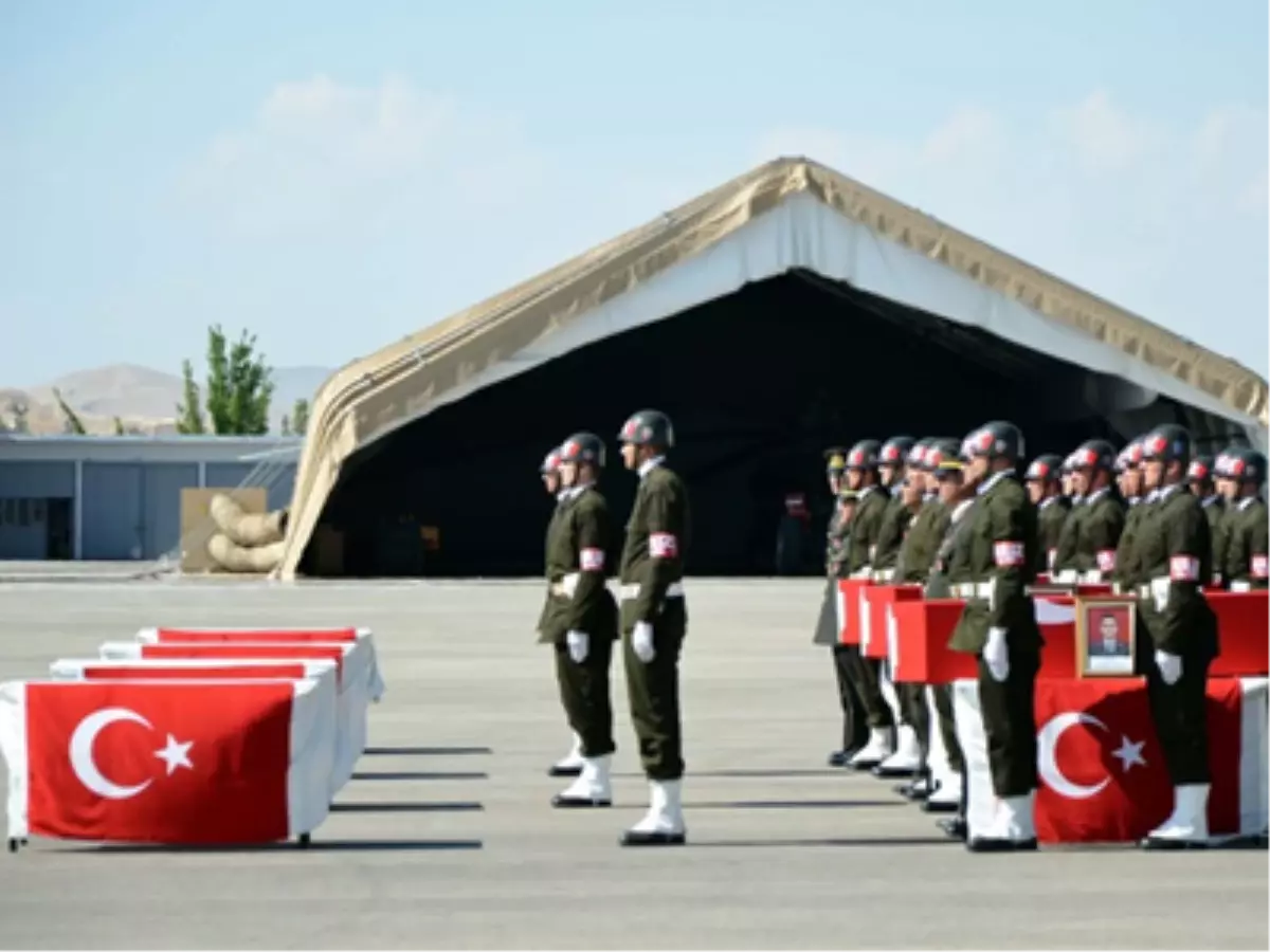 'Helikopteri PKK Mayını Düşürdü'