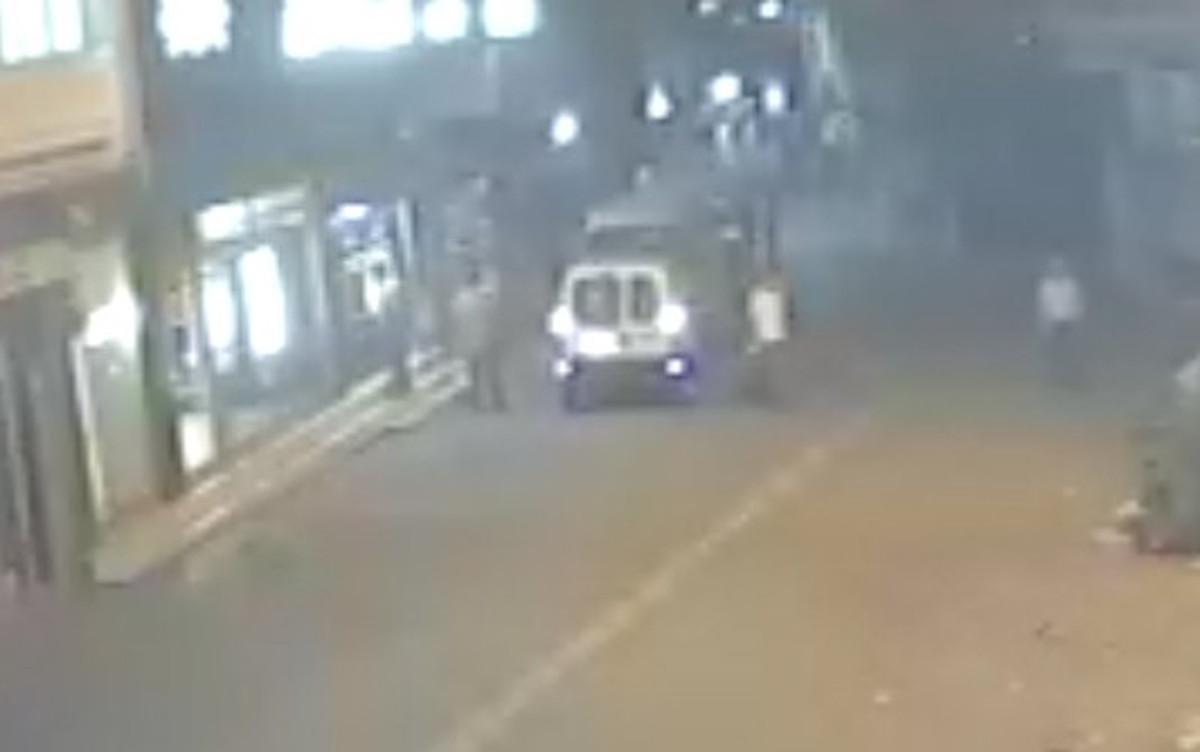Hırsızlık Anı Güvenlik Kamerasında