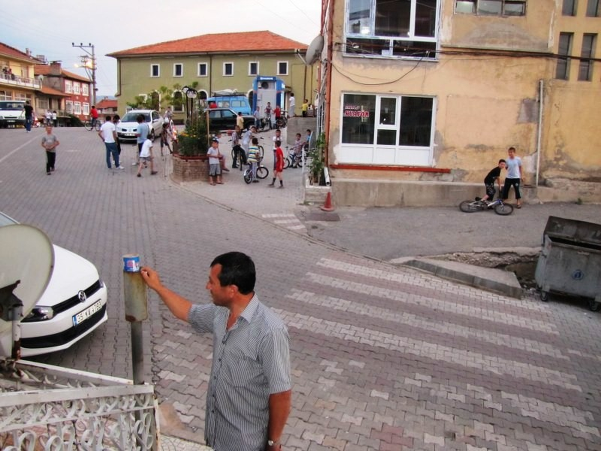 Hisarcıklı Çocukların Ramazanlık Ses Bombası Merakı