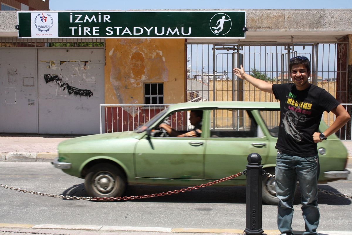 İzmir İl Gençlik Spor Müdürlüğü\'nden Büyük Hata