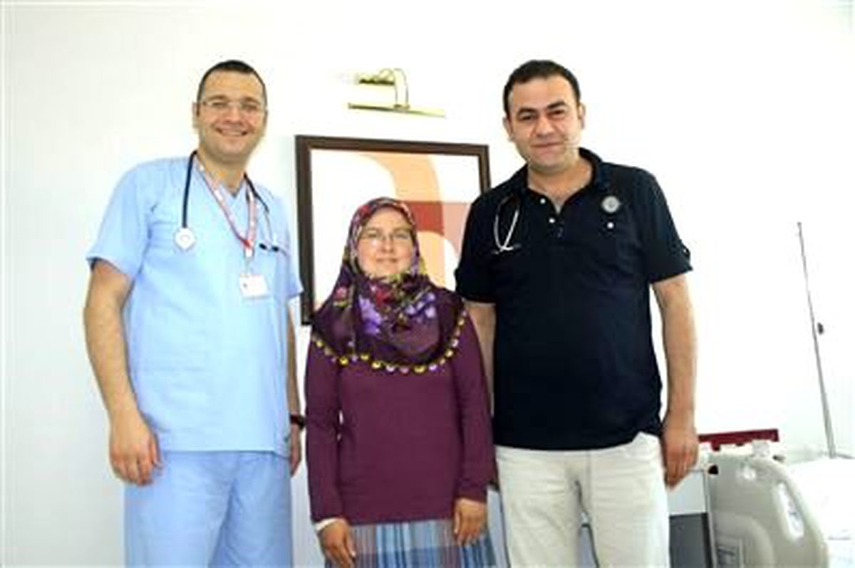 Kalbindeki Delik, Şemsiye ile Kapandı