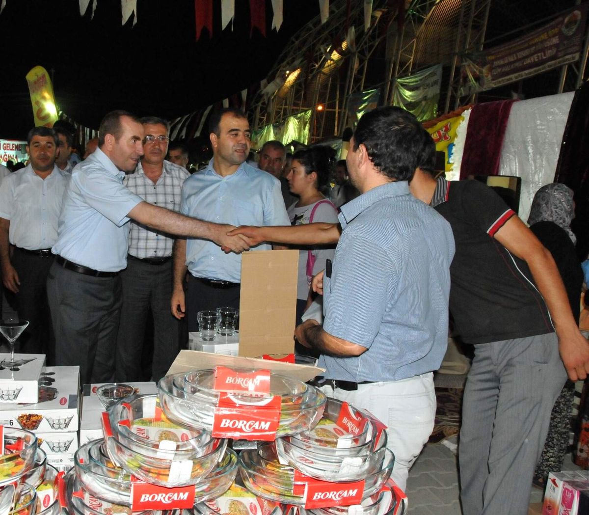 Karaköprü\'de Geleneksel Ramazan Sokağı Devam Ediyor