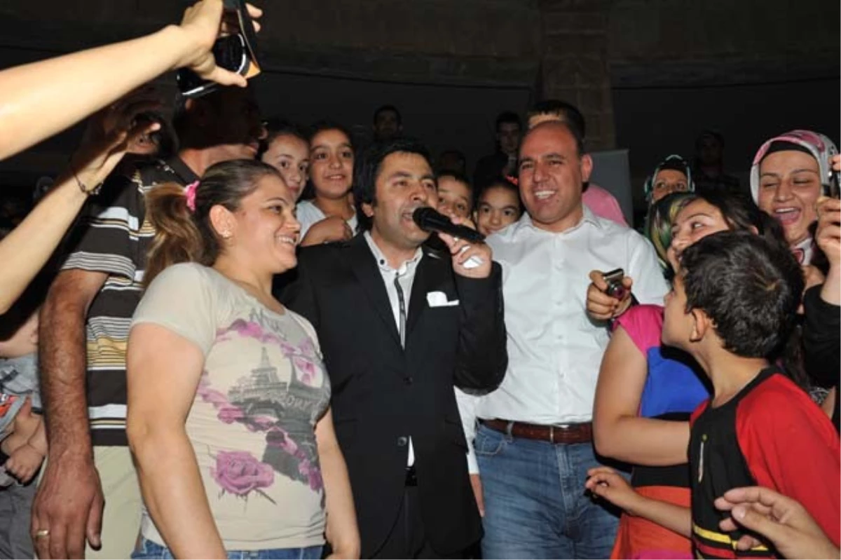 Mardin\'de 10 Bin Kişilik Konser Verildi