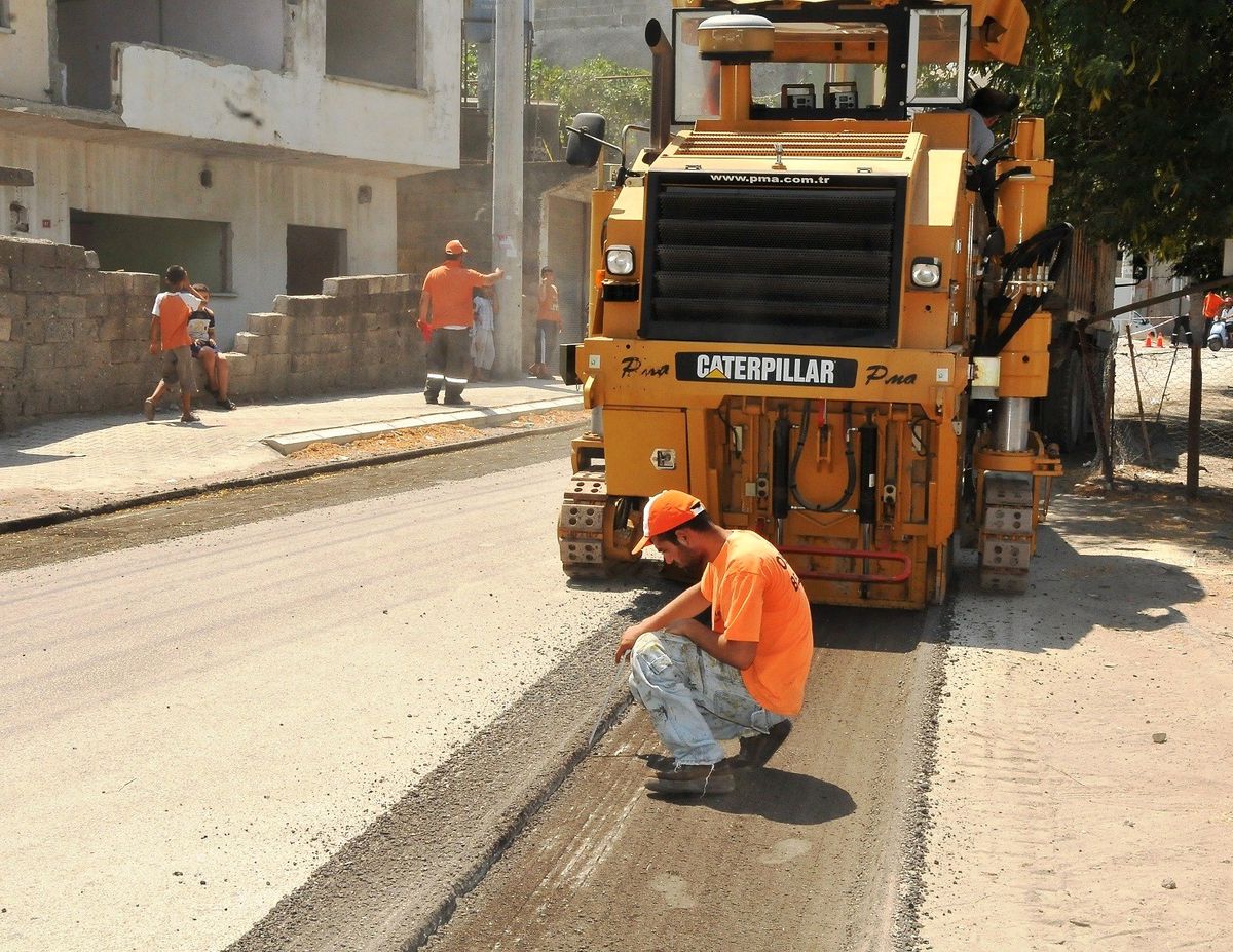 Osmaniye\'de Yeni Asfalt Modeli