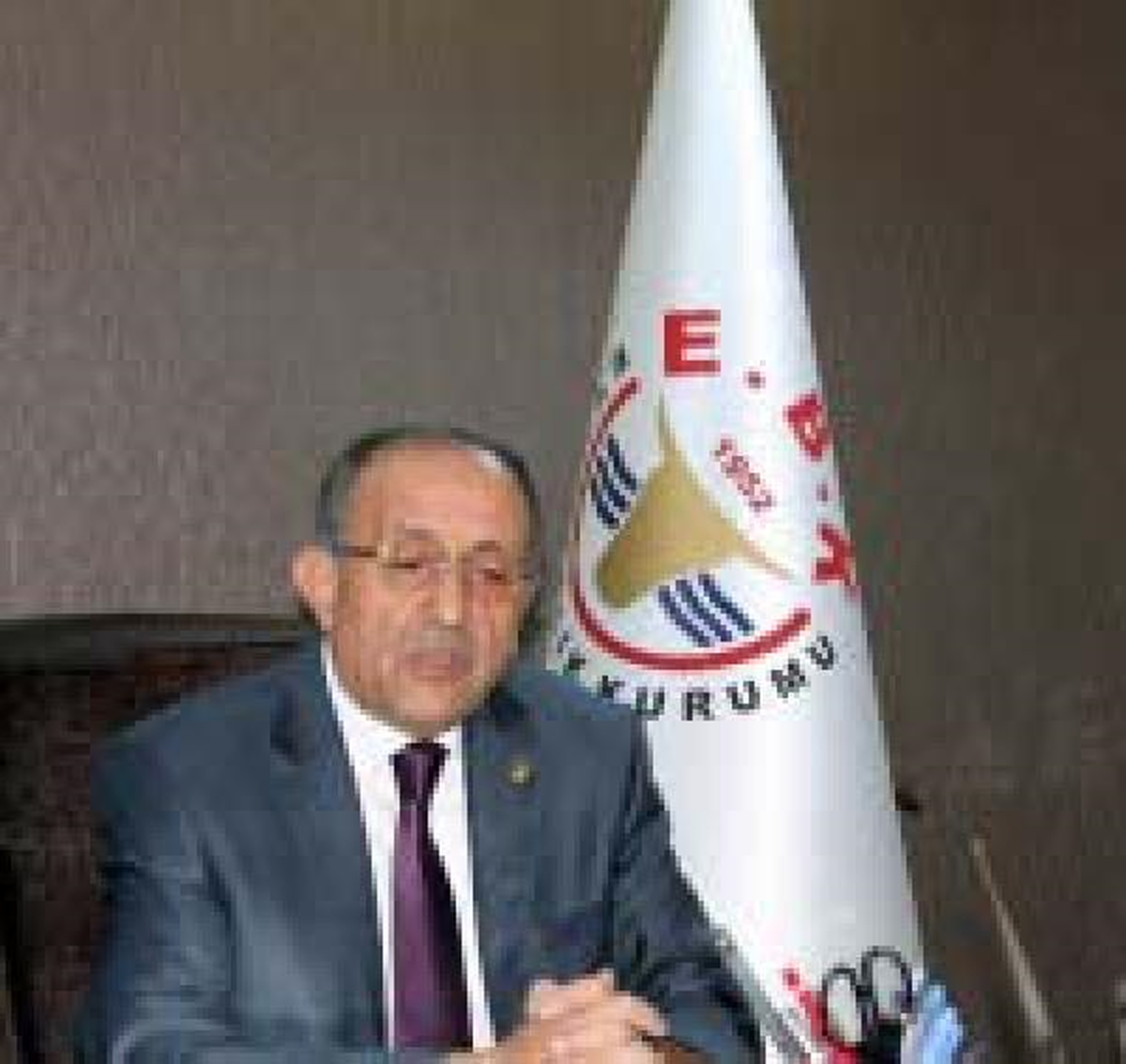 Profesör Yavuz Taga Kazada Öldü, Direksiyondaki Kadın Profesör Yaralı