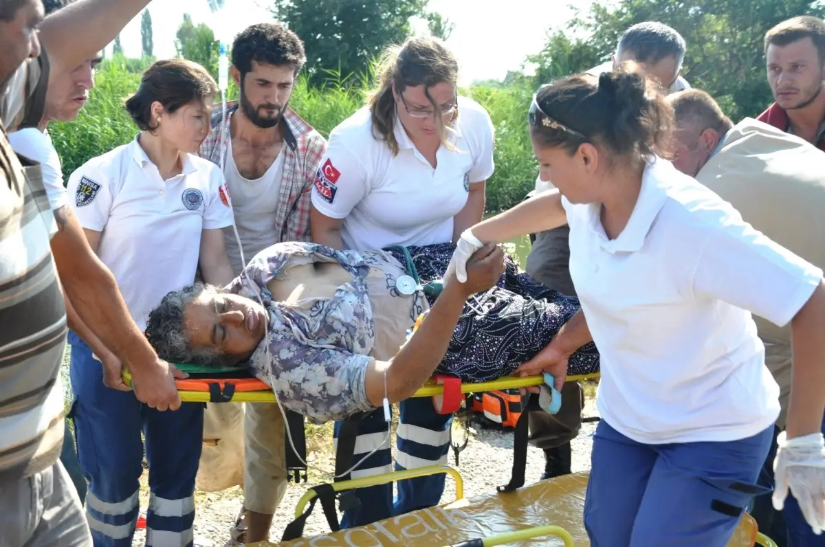 Turgutlu\'da Trafik Kazası: 2 Ölü, 2 Yaralı