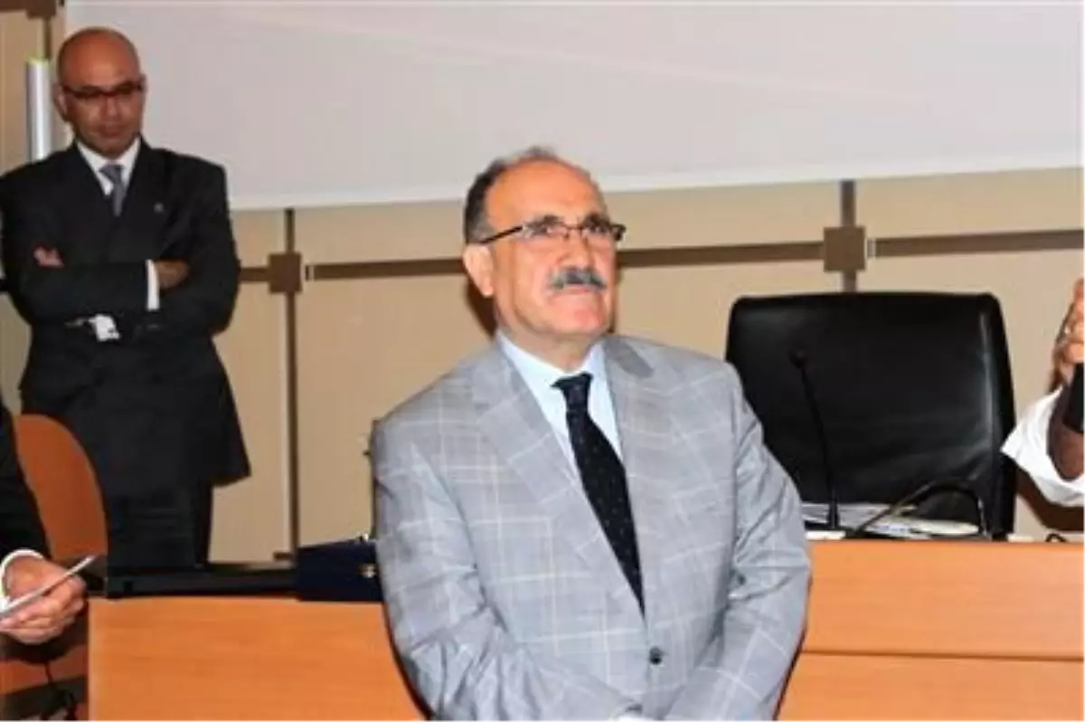 Türkiye\'de Barınan Suriyelilerin Durumuyla İlgili Koordinasyon Toplantısı