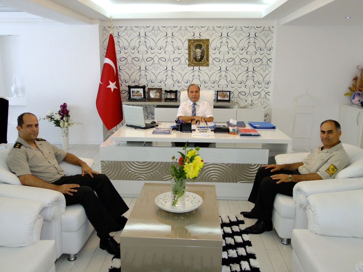 Yeni Askerlik Şube Başkanı Kaymakam Katırcı\'yı Ziyaret Etti