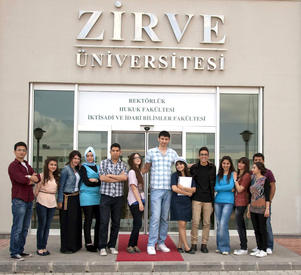 Zirve Üniversitesinden Rekor Burs