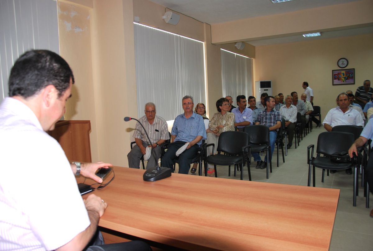 AK Parti Aydın Milletvekili Erdem Muhtarların Sorunlarını Dinledi