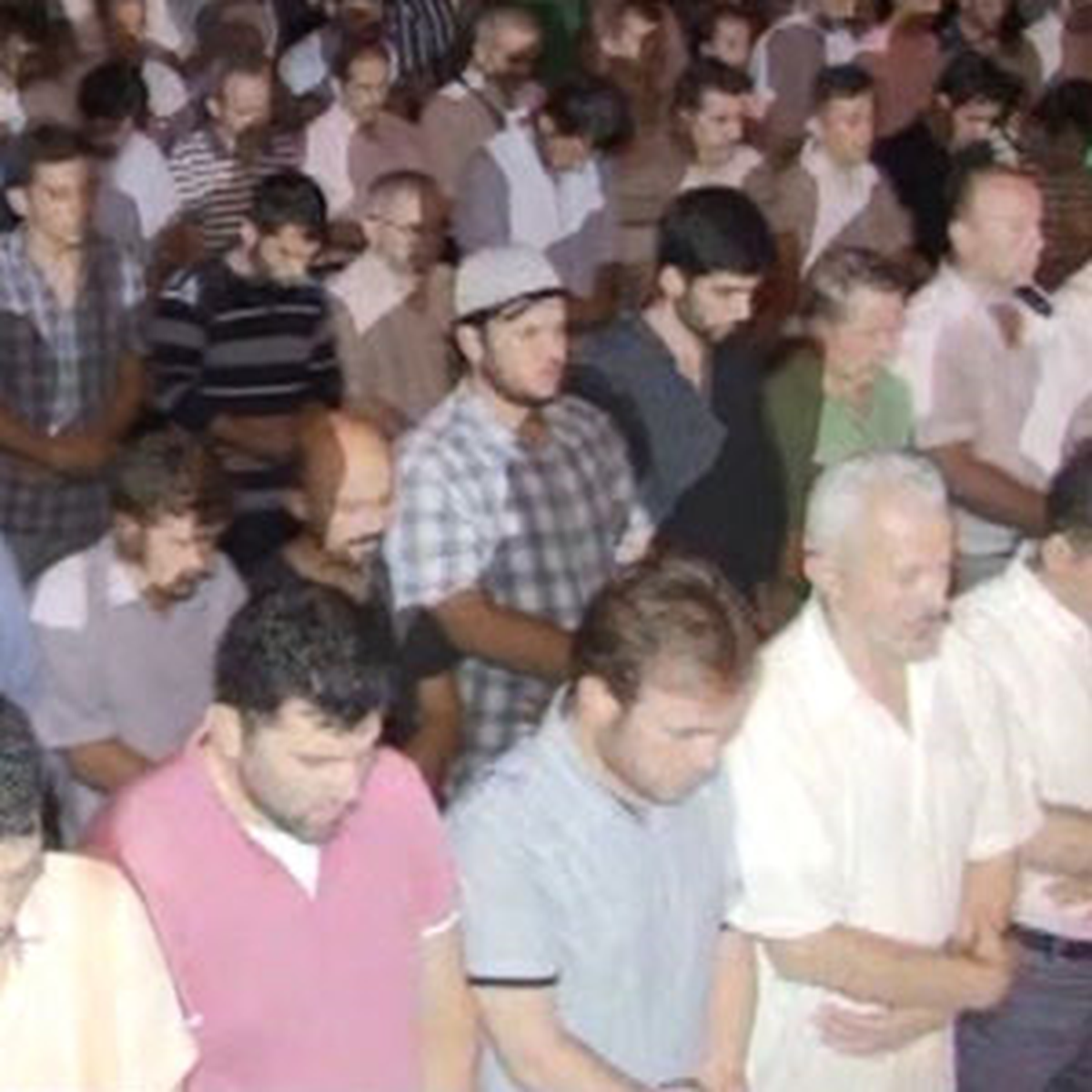 Arakan\'da Öldürülen Müslümanlar İçin Gıyabi Cenaze Namazı Kılındı