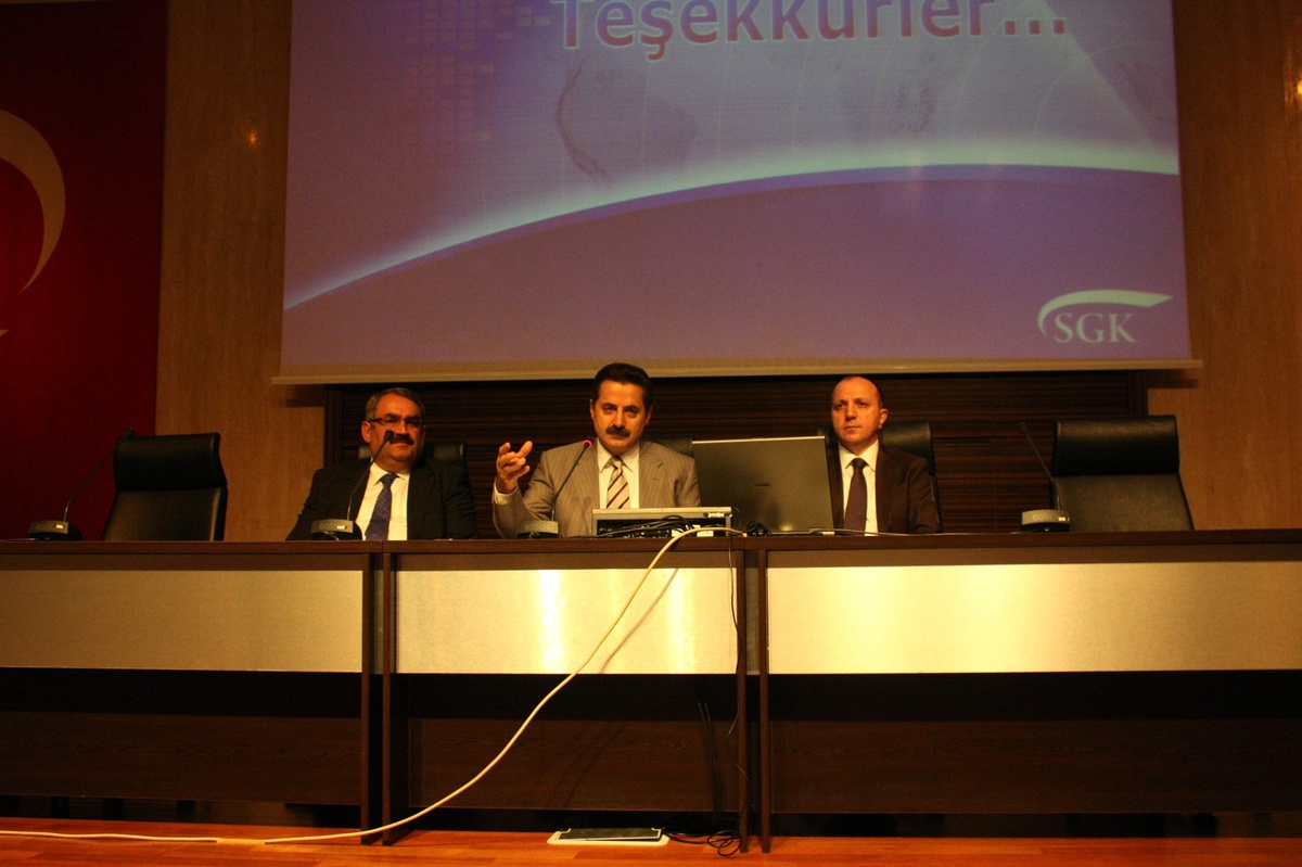 SGK Gelir Gider Açığı Azaldı