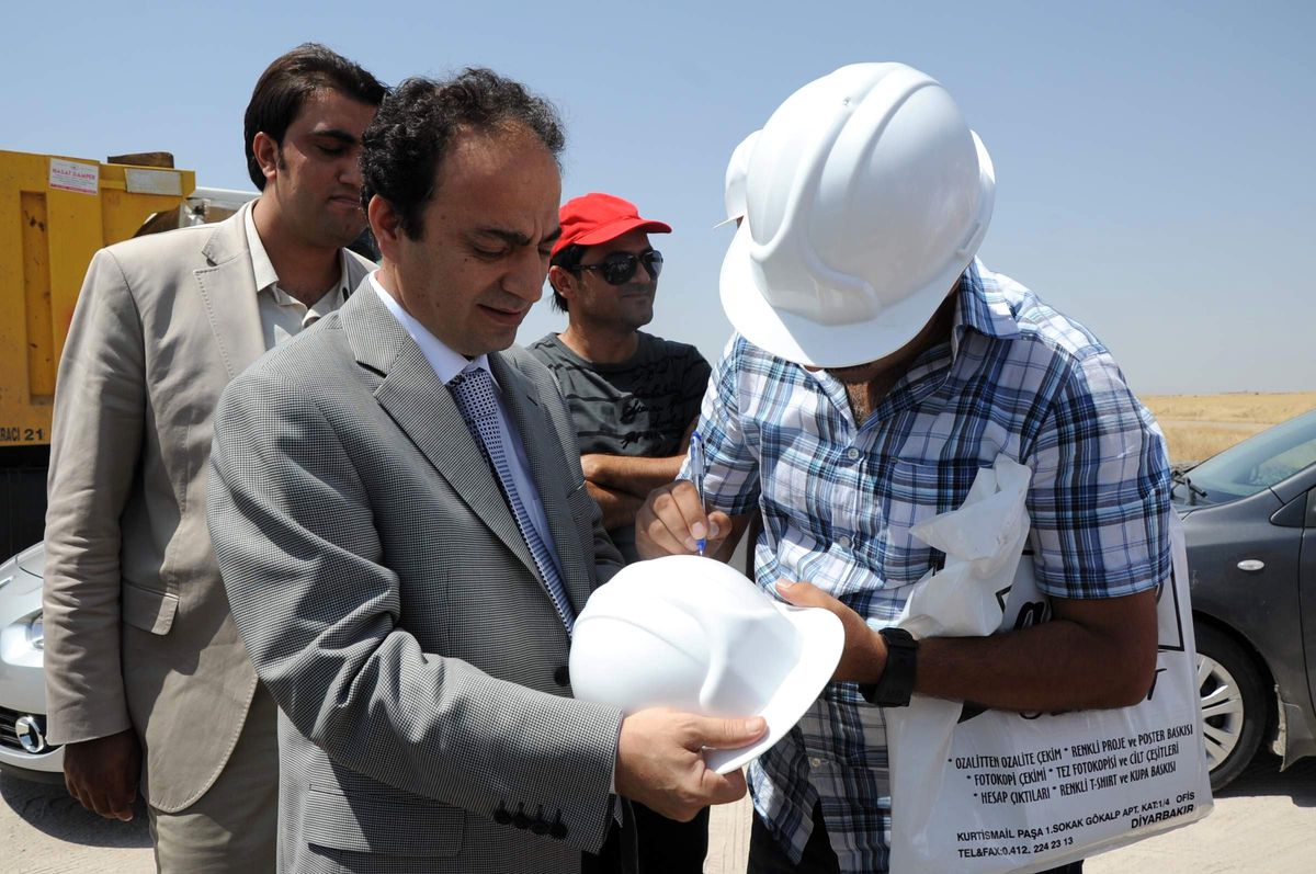 Baydemir Kamışlı Bulvarı Köprü Çalışmalarını İnceledi