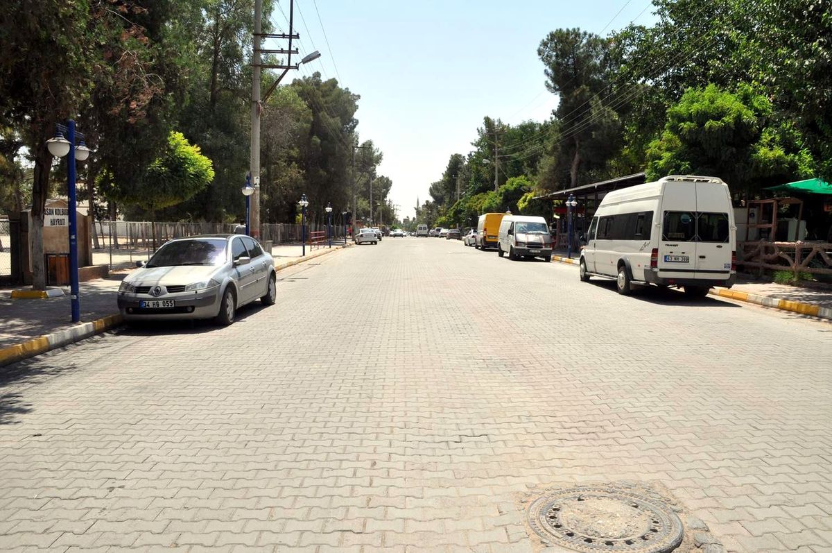 Çöl Sıcakları Caddeleri Boşalttı