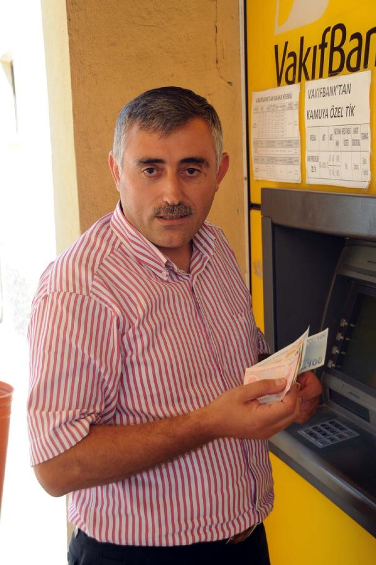 Görev Verilmeyen Başkan Yardımcısına 315 Lira Zam Verildi
