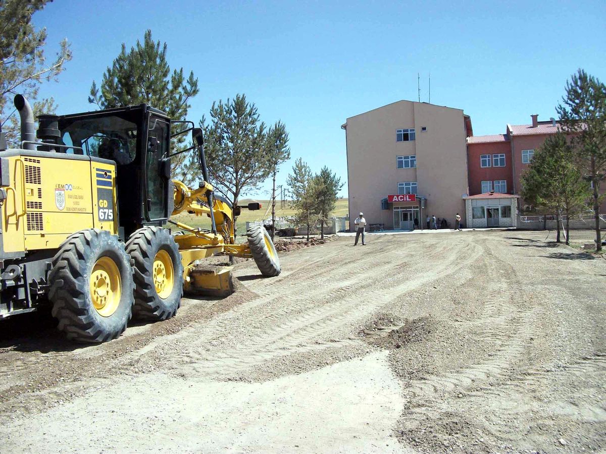 Kangal Devlet Hastanesi\'nde Çevre Düzenlemesi