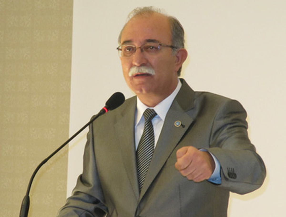 "MEB İnsan Kaynakları Genel Müdürü Derhal İstifa Etmelidir"