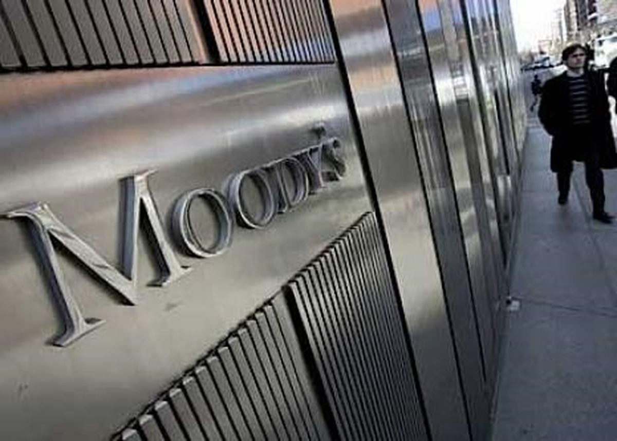 Moody\'s\'den Bir Uyarı da Efsf\'ye