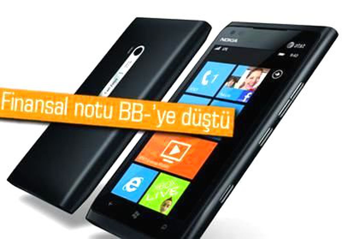 Nokia Windows 8 Lumia\'lar Gelene Kadar Sıkıntılarda