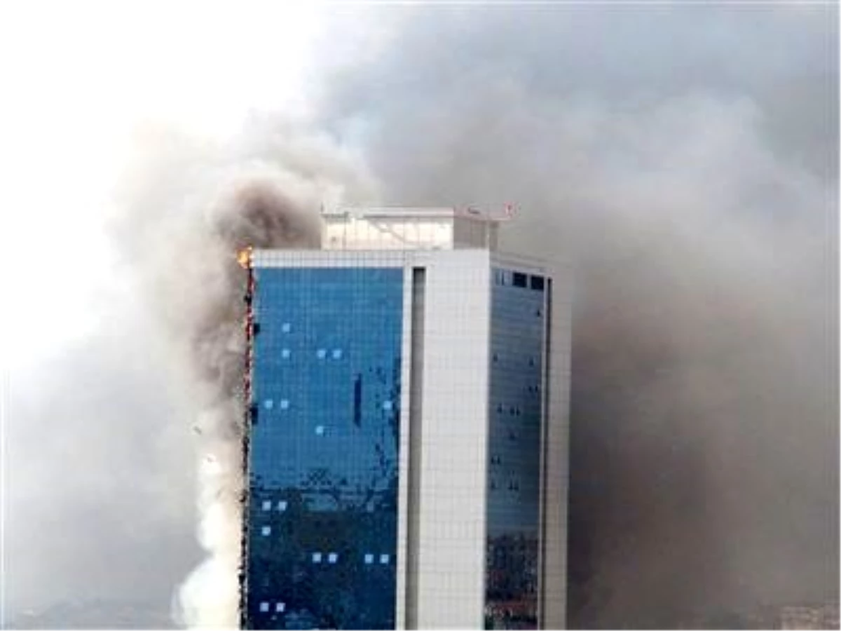 Polat Tower Residence\'daki Yangın