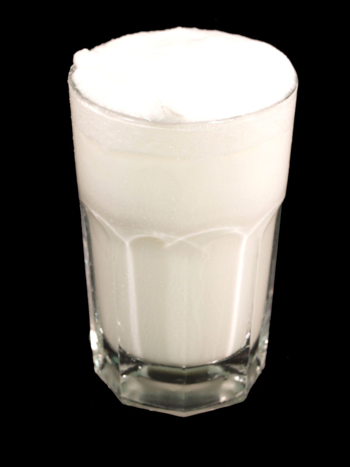 Ramazanda Ayran ve Suyu Çok Tüketin