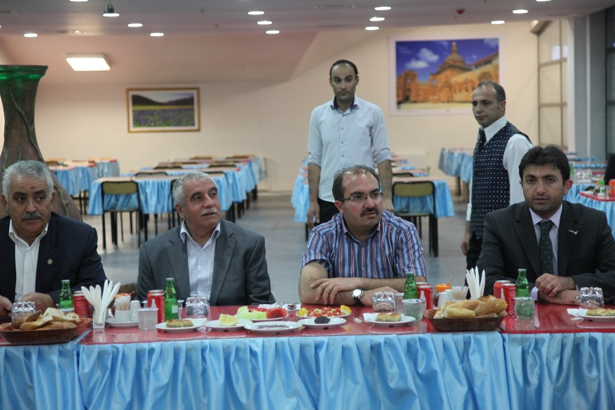 Rektör Prof. Dr. İrfan Aslan Stk Temsilcileri ile İftar Yemeğinde Bir Araya Geldi