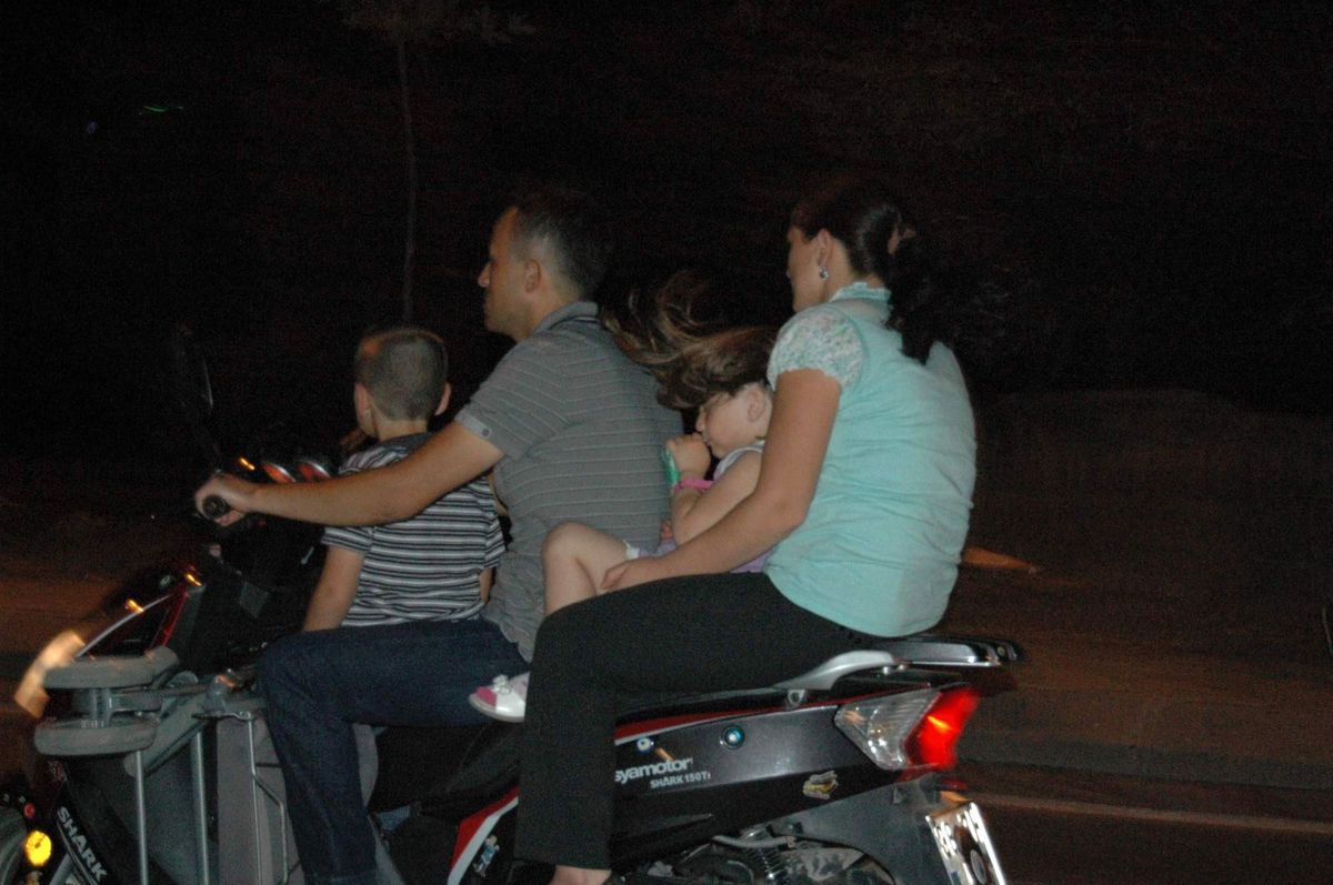 Aile Boyu Tehlikeli Yolculuk