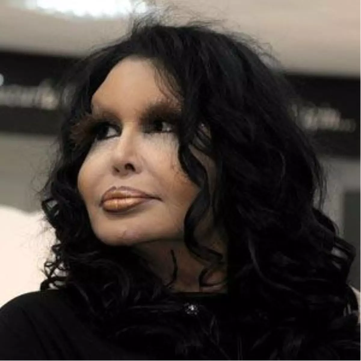 Bülent Ersoy\'un İftarı Twitter\'ı Salladı