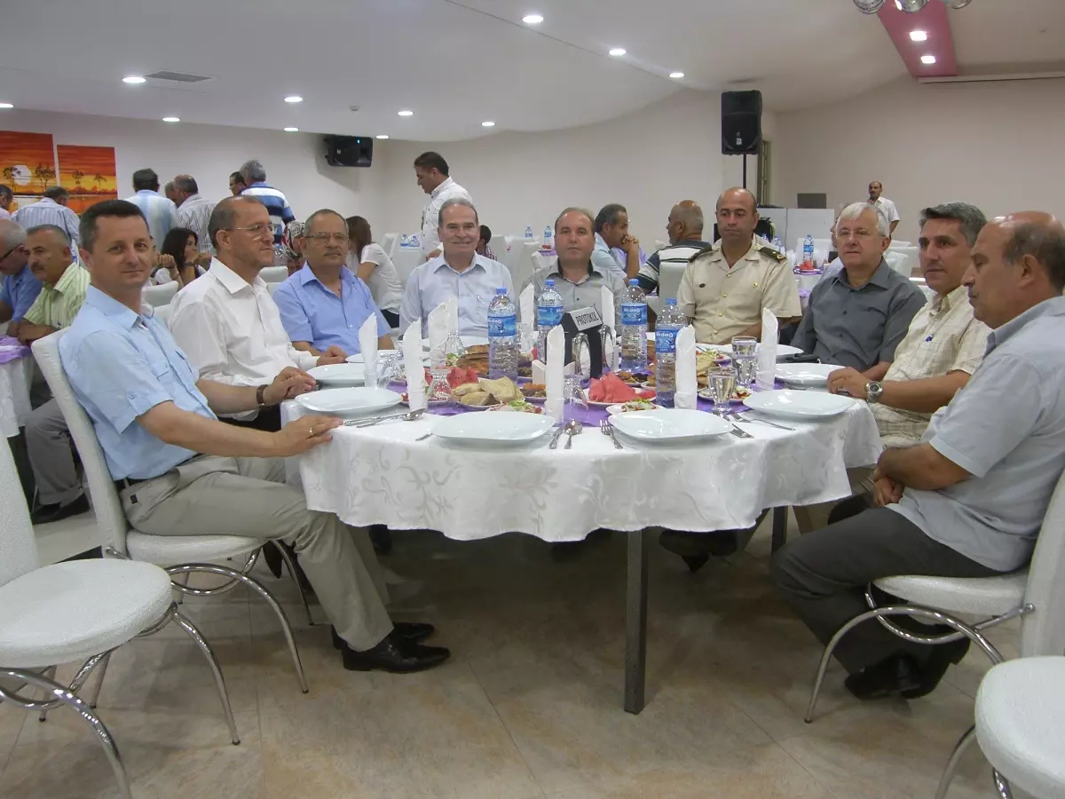 Çetinkaya\'da Devlet-Millet İftarda Buluştu
