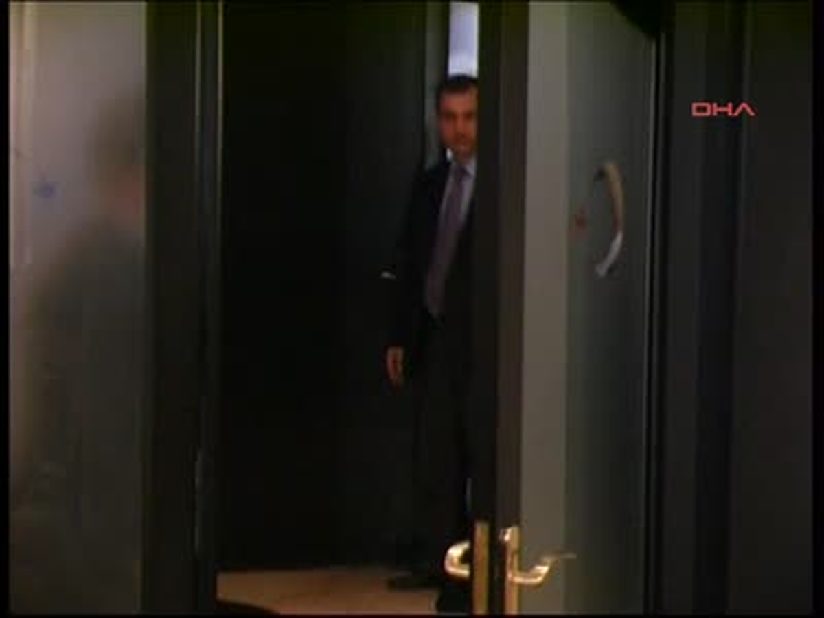 Davutoğlu, Suriyeli General Tlas\'ı Konuk Etti