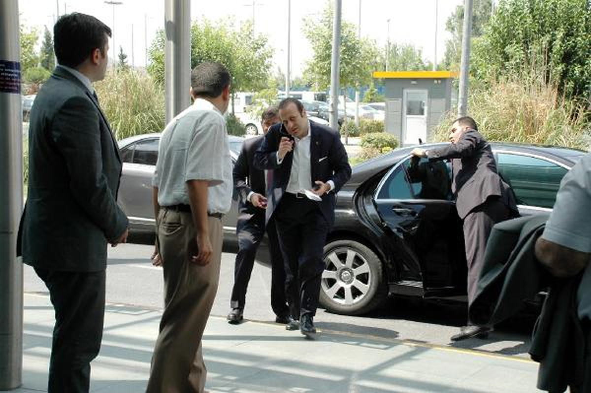 Egemen Bağış: Fazla Naz Aşık Usandırır