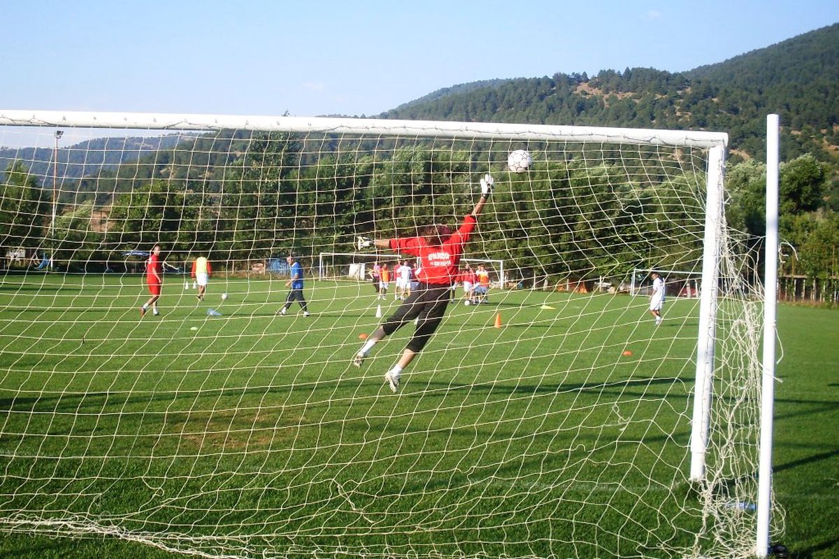 Futbol Takımları Gölcük\'e İlgisiz