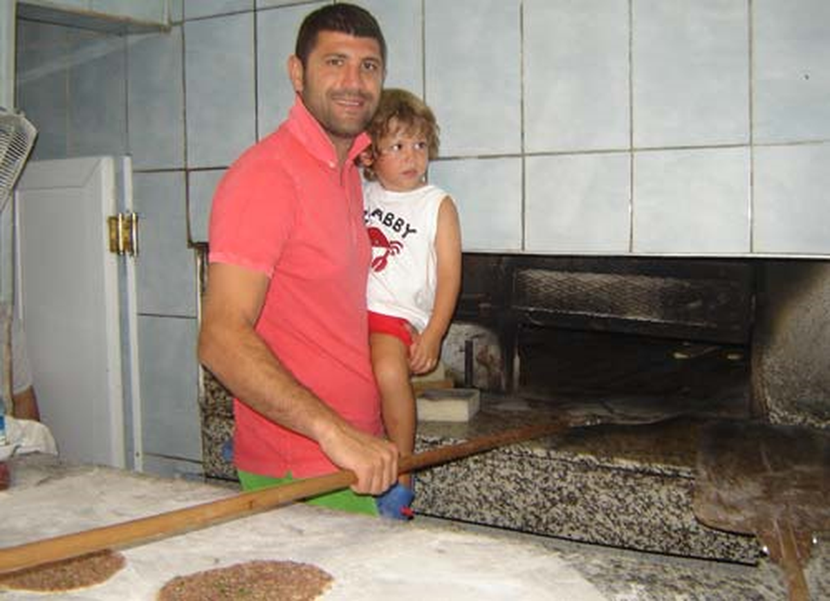 Hamburger Yerine Pide