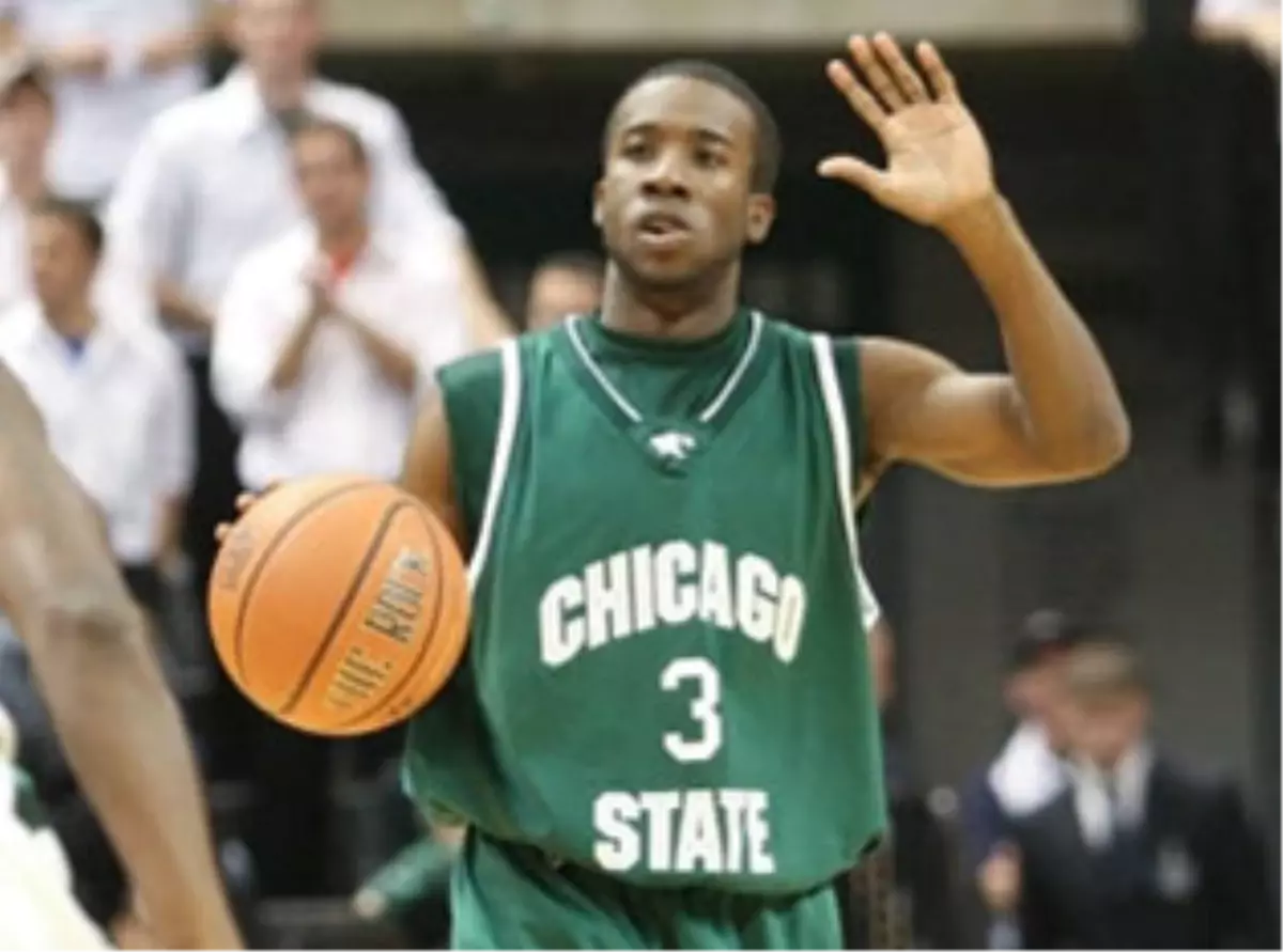 Holston\'u İkna Edemeyen Pınar Karşıyaka Dixon\'un Peşinde