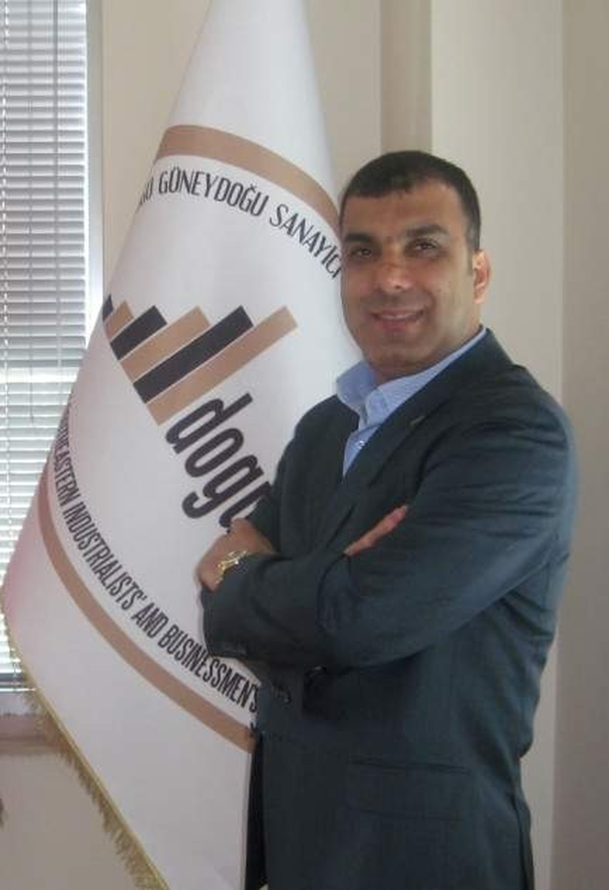 İşadamları İzmir\'de Kürt Çalıştayı Düzenliyor