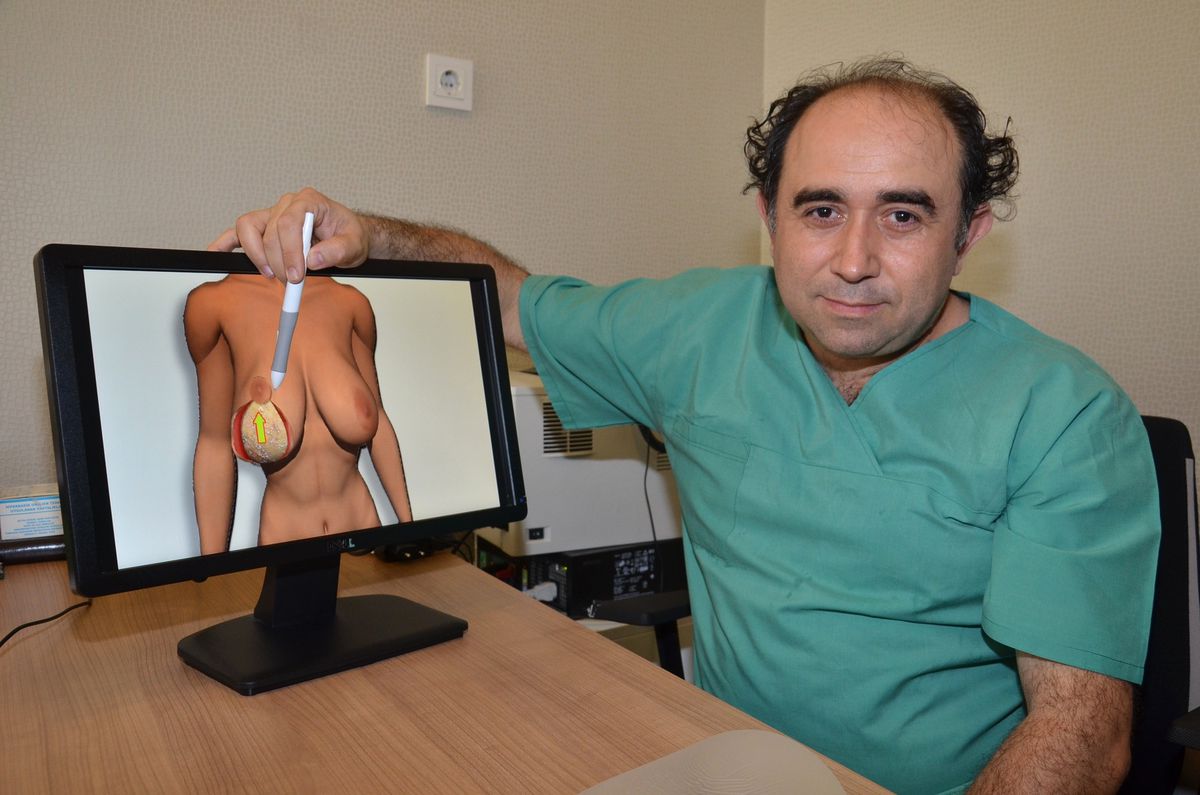 İzmir Üniversitesi\'nden Göğüs Estetiğinde Farklı Teknik