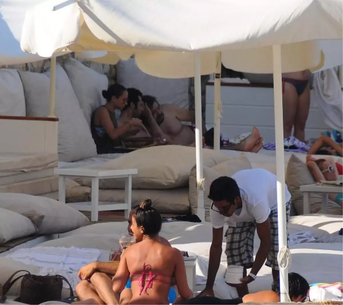 Locada Ünlü Patlaması