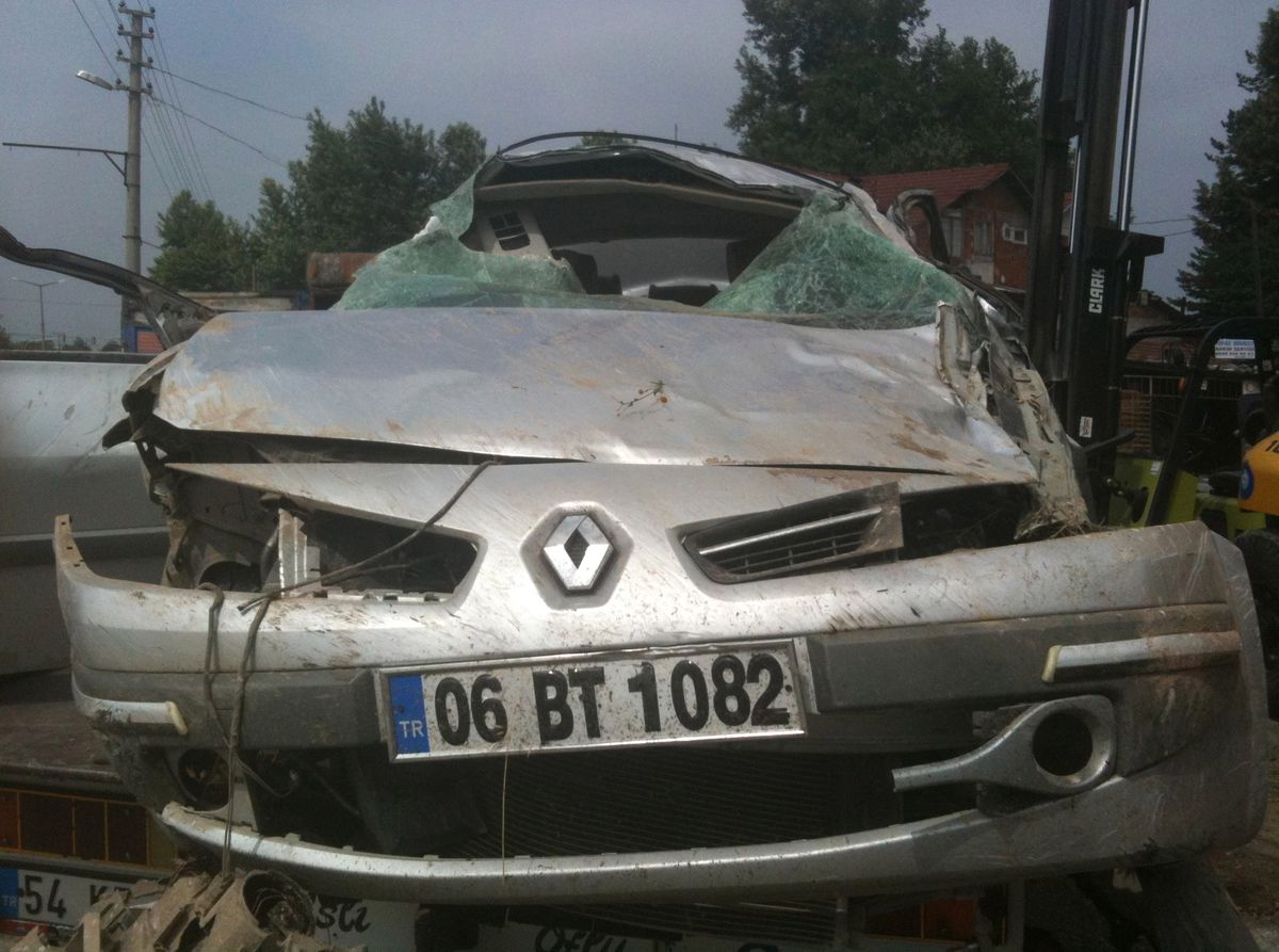 Sakarya\'da Trafik Kazası: 1 Ölü, 6 Yaralı