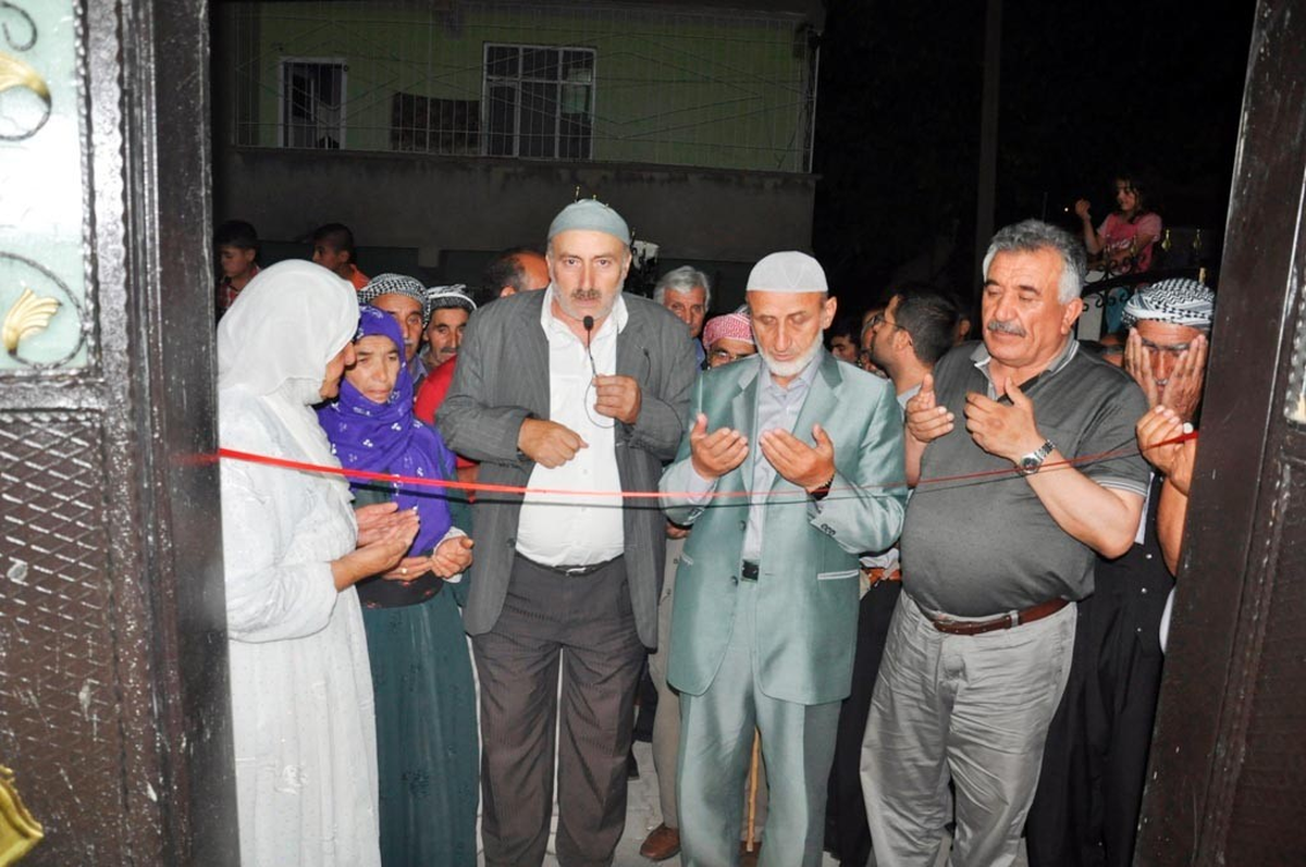 Siirt\'te Çakmak Mahallesi Taziye Evi Hizmete Girdi