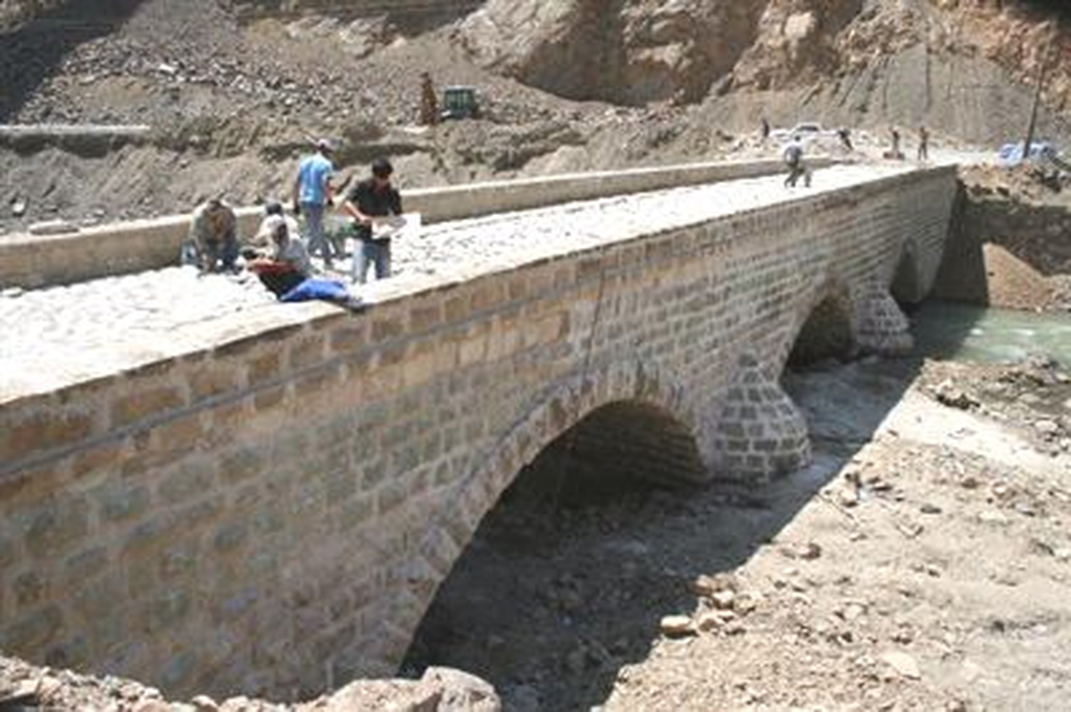 Su Altında Kalacak Tarihi Köprüye Restorasyon