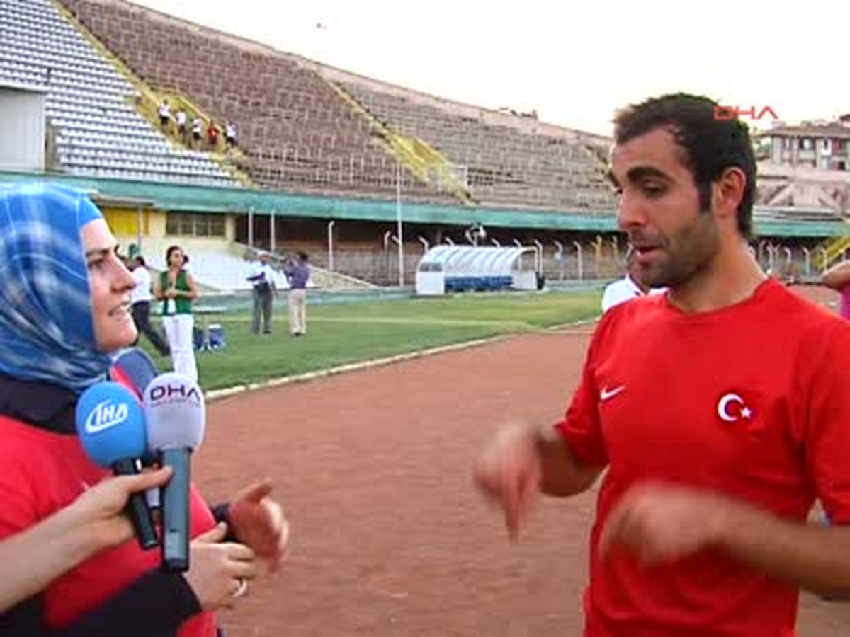 Türkiye A Milli İşitme Engelliler Futbol Takımı Teknik Direktörü Ali Metin Ülkemizde Dünya...